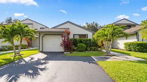 2482 Bedford Mews Drive Wellington FL 33414