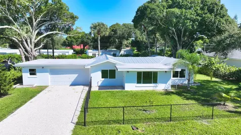 768 22nd Place Vero Beach FL 32960