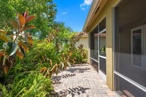 6223 Dorchester Way Vero Beach FL 32966