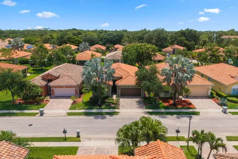 6223 Dorchester Way Vero Beach FL 32966