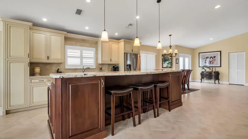 21089 Cottonwood Drive Boca Raton FL 33428
