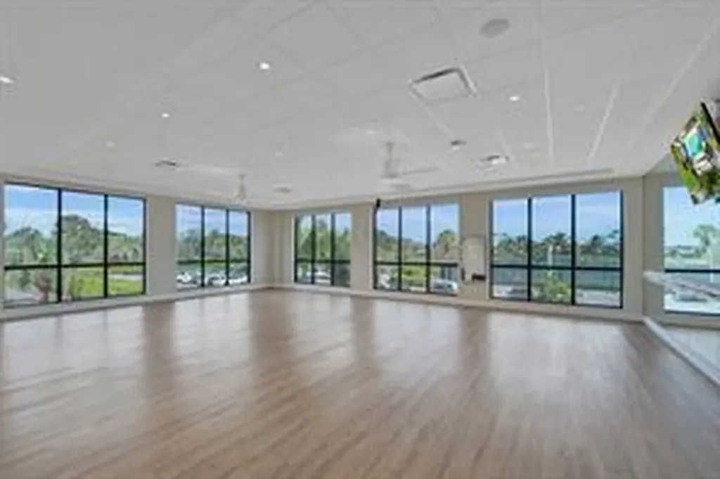 21089 Cottonwood Drive Boca Raton FL 33428