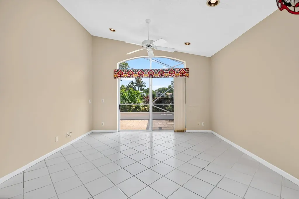 7695 Cherry Blossom Way Boynton Beach FL 33437