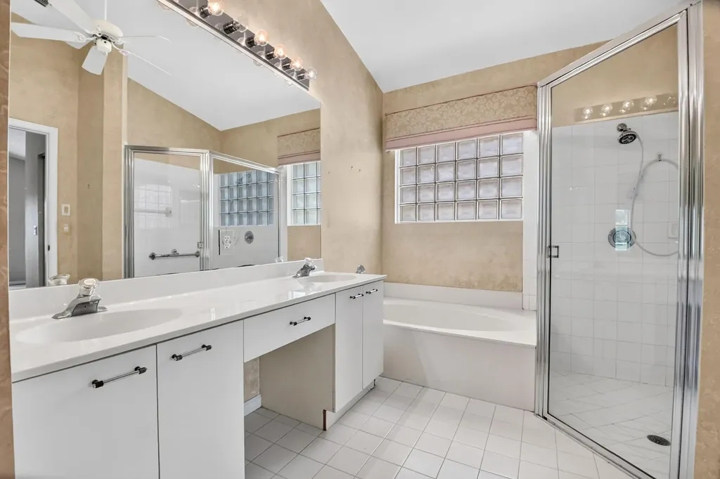 7695 Cherry Blossom Way Boynton Beach FL 33437