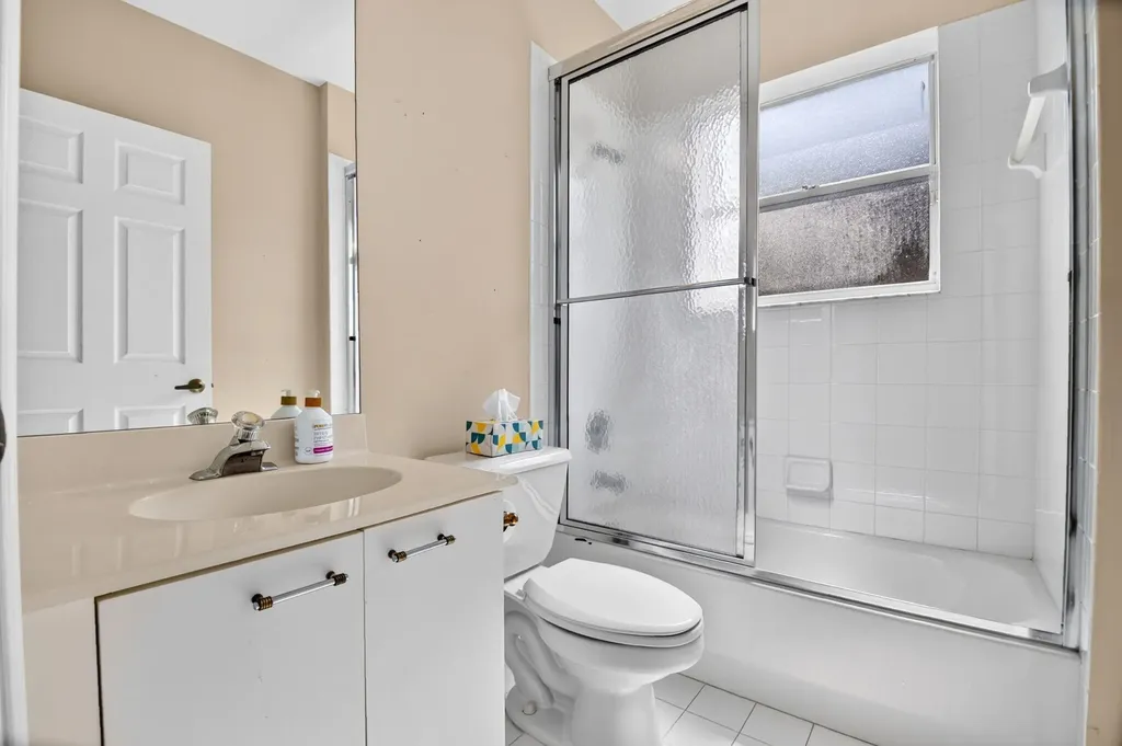 7695 Cherry Blossom Way Boynton Beach FL 33437