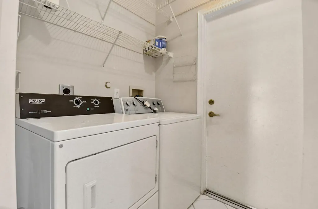 7695 Cherry Blossom Way Boynton Beach FL 33437