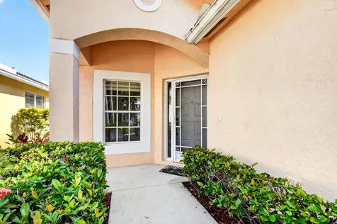 7695 Cherry Blossom Way Boynton Beach FL 33437