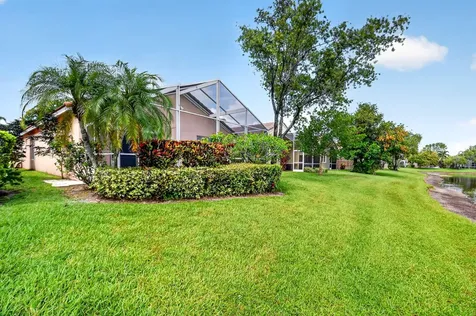 7695 Cherry Blossom Way Boynton Beach FL 33437