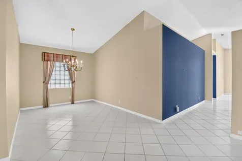 7695 Cherry Blossom Way Boynton Beach FL 33437