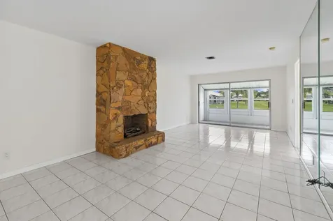 5828 Honeybell Court Fort Pierce FL 34982