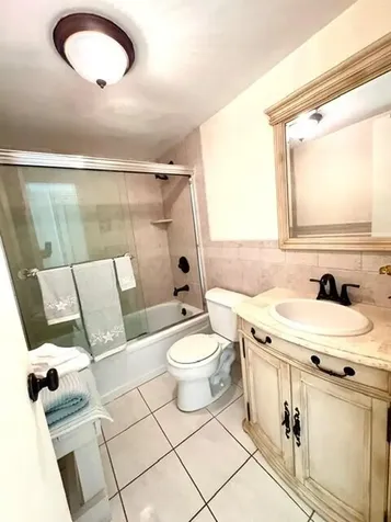 12 Windsor A West Palm Beach FL 33417