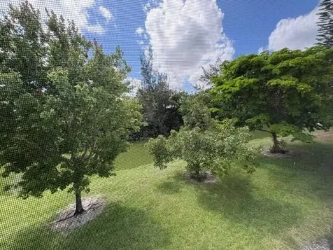 12 Windsor A West Palm Beach FL 33417