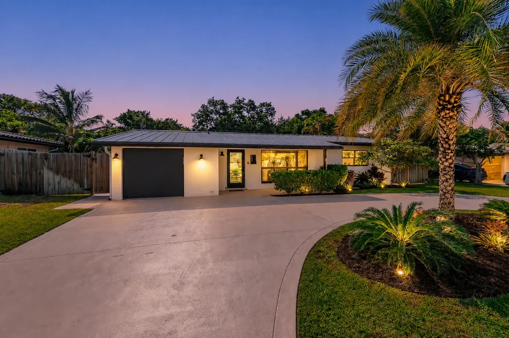 300 SE 8th Avenue Deerfield Beach FL 33441