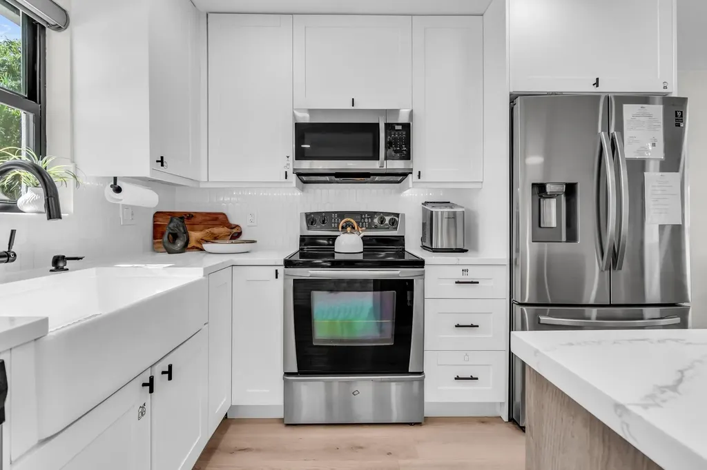 300 SE 8th Avenue Deerfield Beach FL 33441