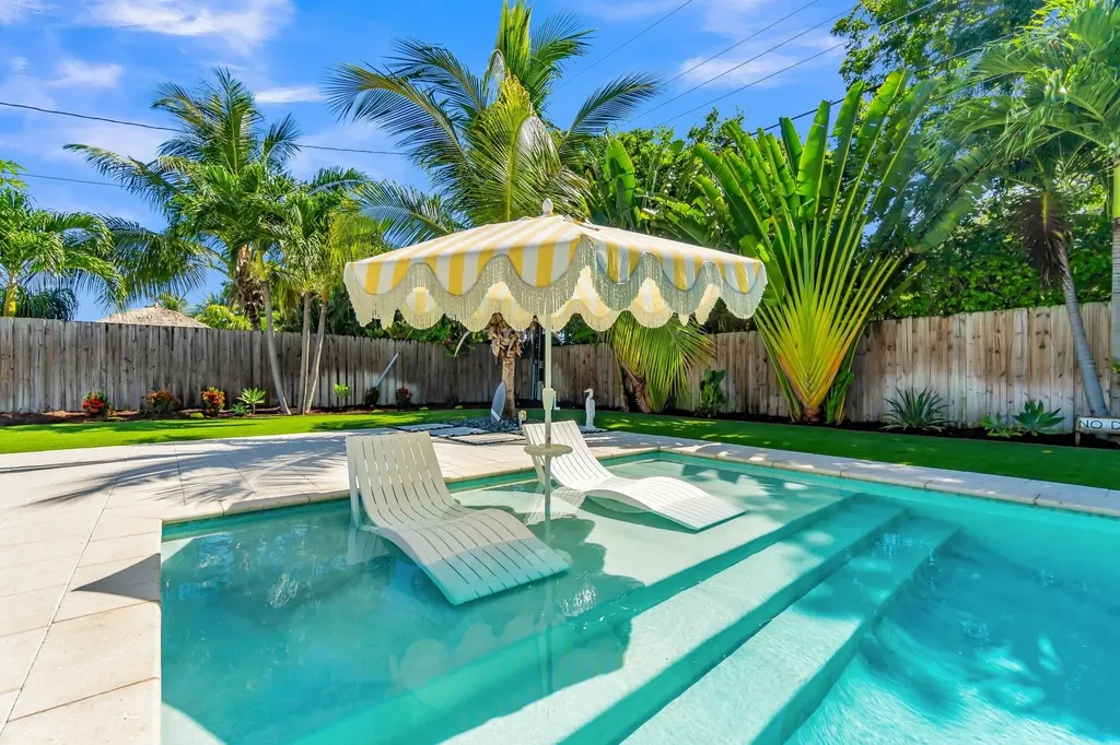 300 SE 8th Avenue Deerfield Beach FL 33441