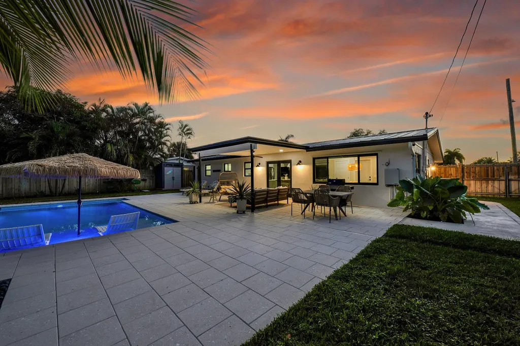 300 SE 8th Avenue Deerfield Beach FL 33441