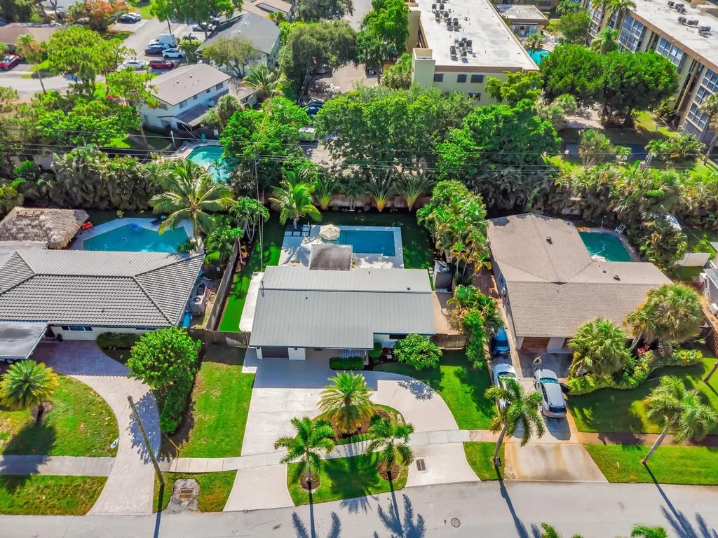 300 SE 8th Avenue Deerfield Beach FL 33441