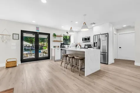 300 SE 8th Avenue Deerfield Beach FL 33441