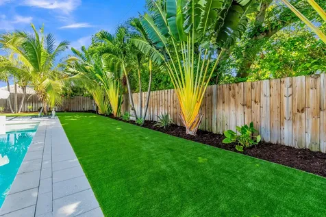 300 SE 8th Avenue Deerfield Beach FL 33441