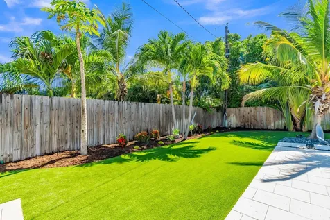 300 SE 8th Avenue Deerfield Beach FL 33441