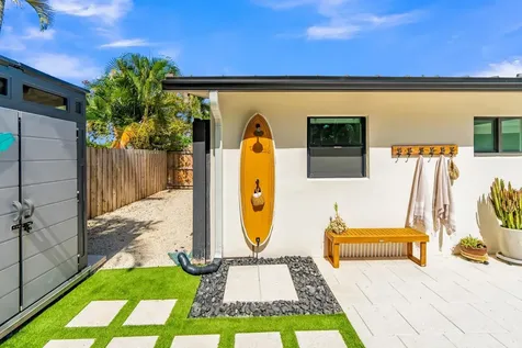 300 SE 8th Avenue Deerfield Beach FL 33441