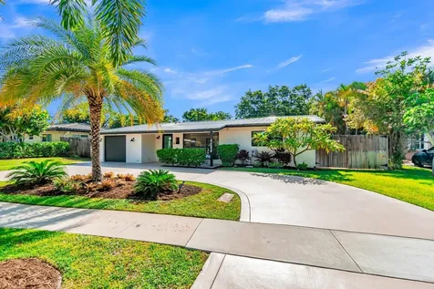 300 SE 8th Avenue Deerfield Beach FL 33441