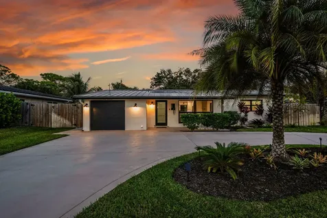 300 SE 8th Avenue Deerfield Beach FL 33441