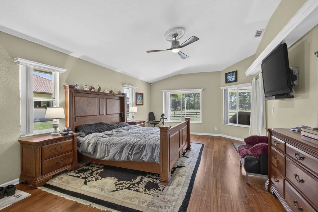 2564 Deer Run Trail Loxahatchee FL 33470