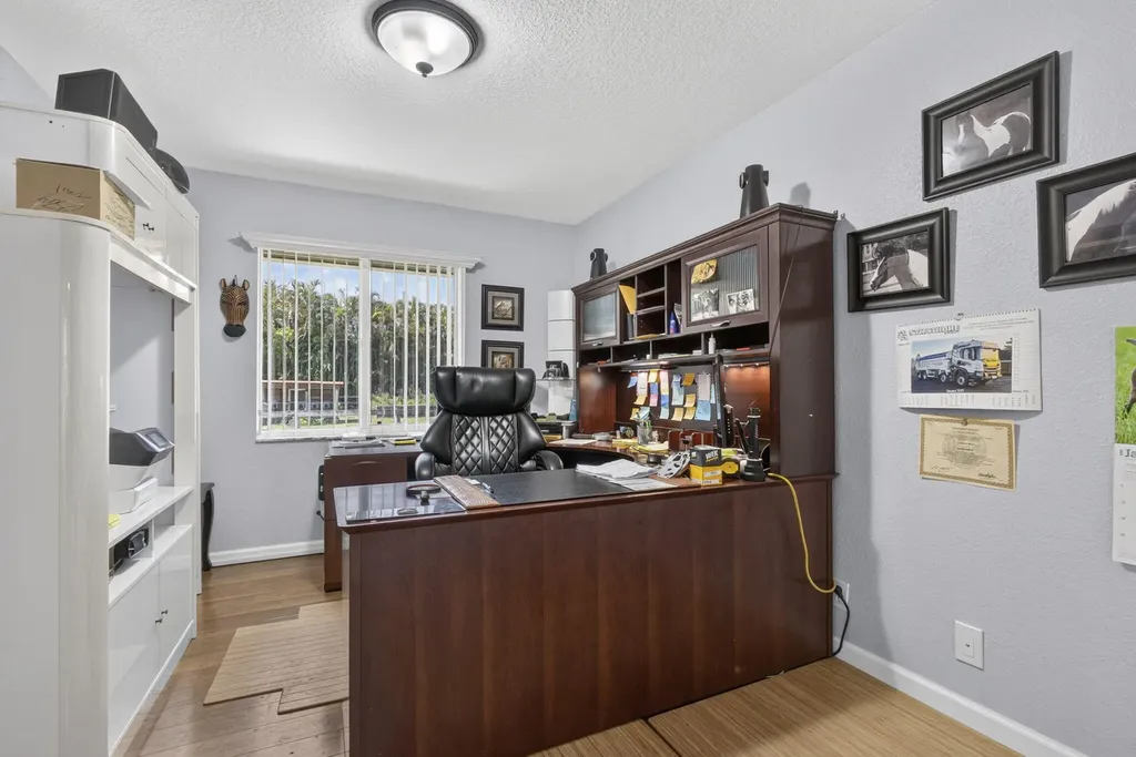 2564 Deer Run Trail Loxahatchee FL 33470