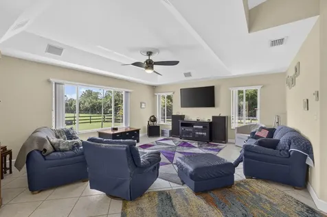 2564 Deer Run Trail Loxahatchee FL 33470