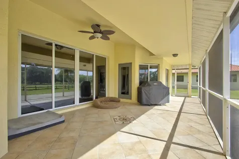 2564 Deer Run Trail Loxahatchee FL 33470
