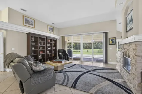 2564 Deer Run Trail Loxahatchee FL 33470