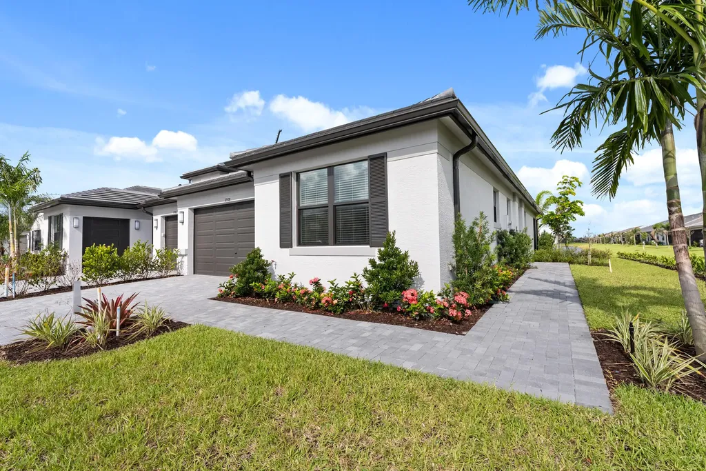 12578 SW Dream River Road Port St Lucie FL 34987