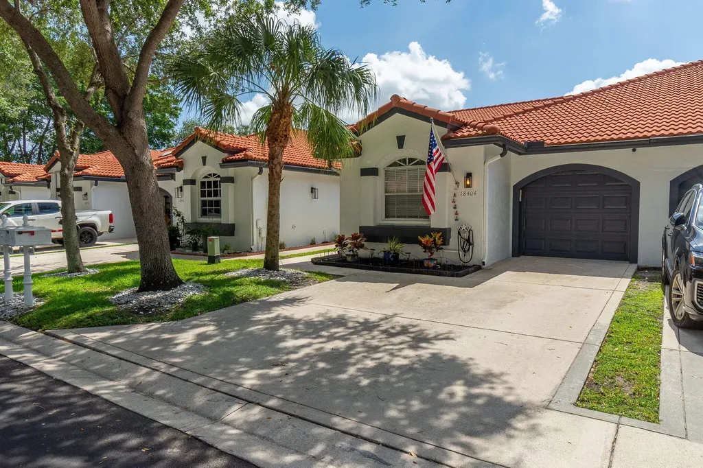 18404 Vía Di Regina Boca Raton FL 33496