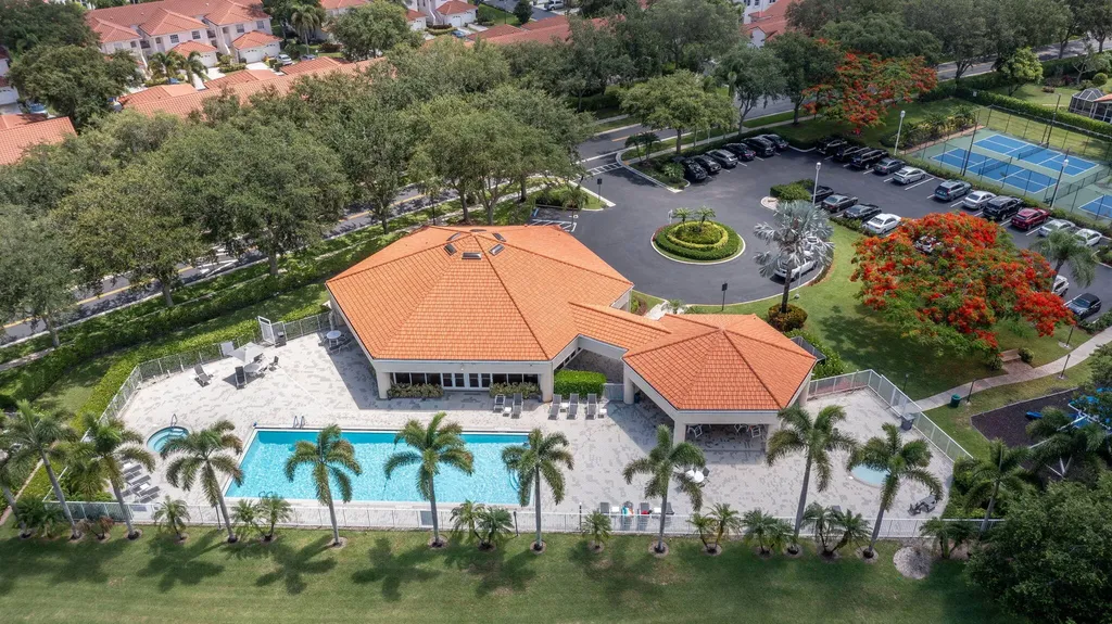 18404 Vía Di Regina Boca Raton FL 33496