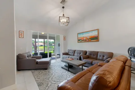 18404 Vía Di Regina Boca Raton FL 33496