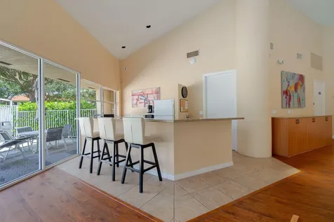 18404 Vía Di Regina Boca Raton FL 33496