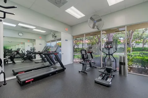 18404 Vía Di Regina Boca Raton FL 33496