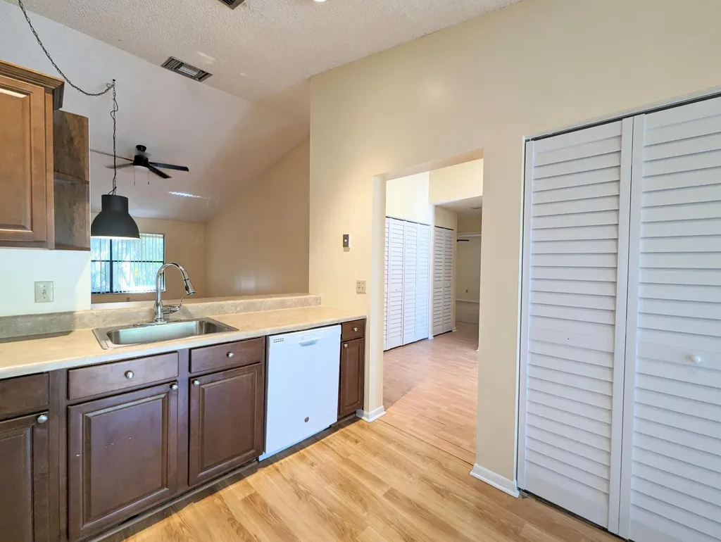 13033 Northshire Trail Wellington FL 33414