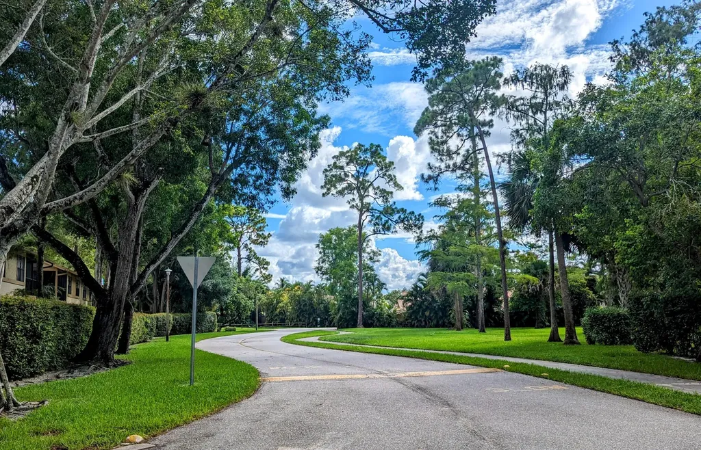 13033 Northshire Trail Wellington FL 33414