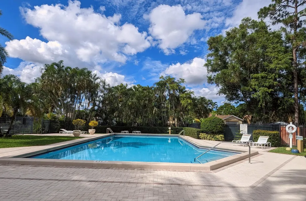 13033 Northshire Trail Wellington FL 33414