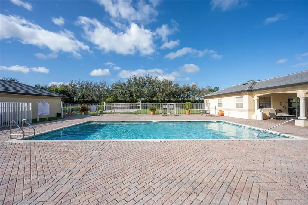 2060 Greenview Shores Boulevard Wellington FL 33414