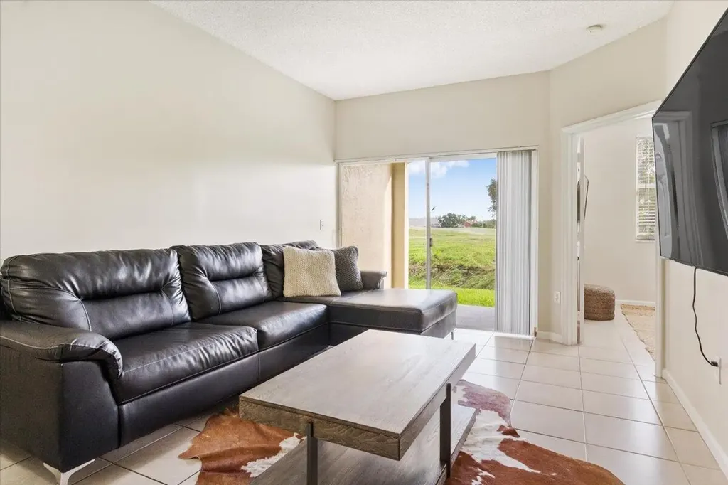 2060 Greenview Shores Boulevard Wellington FL 33414