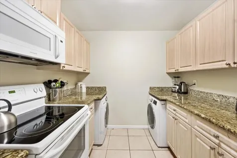 2060 Greenview Shores Boulevard Wellington FL 33414