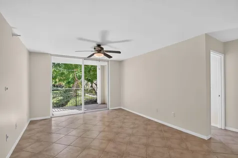107 Yacht Club Way Hypoluxo FL 33462