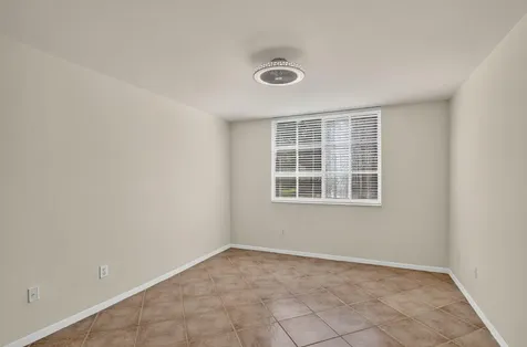 107 Yacht Club Way Hypoluxo FL 33462
