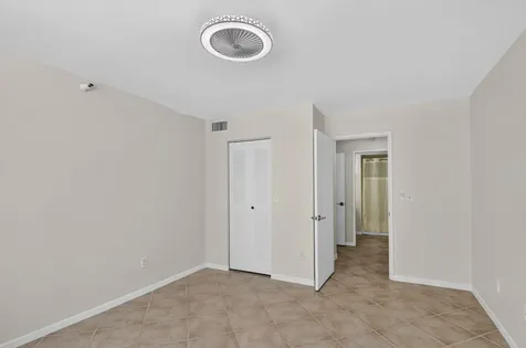 107 Yacht Club Way Hypoluxo FL 33462
