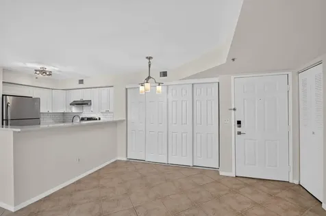 107 Yacht Club Way Hypoluxo FL 33462