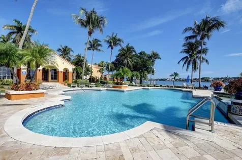 107 Yacht Club Way Hypoluxo FL 33462