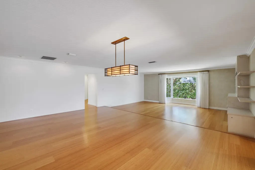 2204 Notre Dame Drive Lake Worth Beach FL 33460